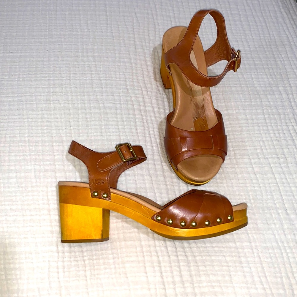 UGG Clogs